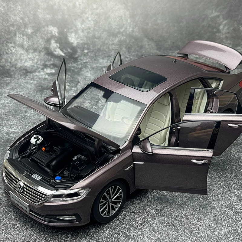 2022 VW Lavida 1:18 Diecast Model Car 2 2022 VW Lavida 1:18 Diecast Model Car - Image 2