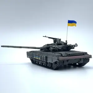 Ukrainian T-64BV Tank Model 1:72 PVC 9 S853e71e0239a4139a64a2ac9b24828bfM