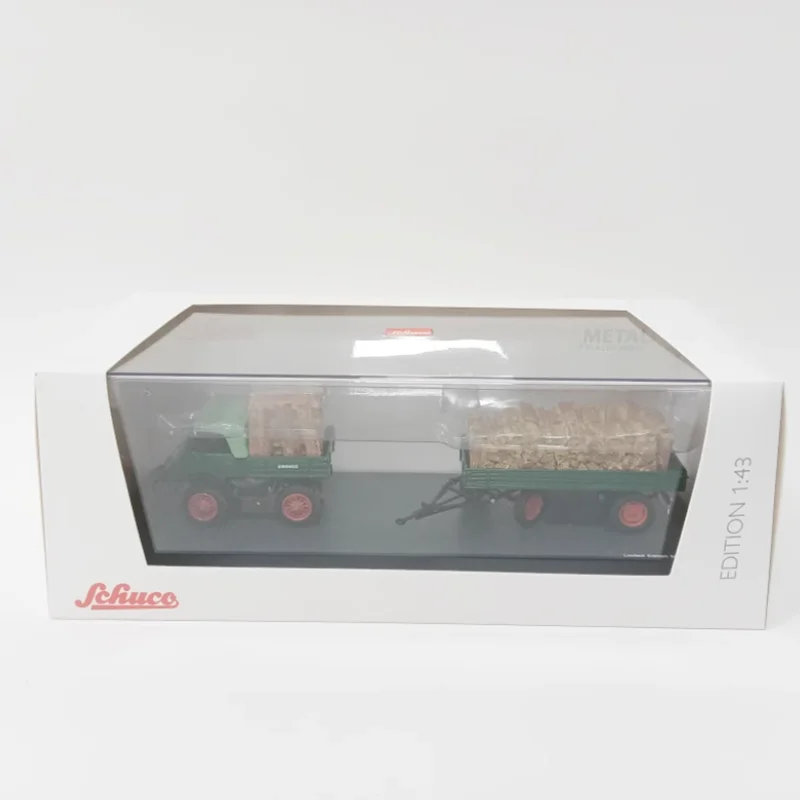 Vintage Unimog 401 Model with Trailer Collection 6 Vintage Unimog 401 Model with Trailer Collection - Image 6