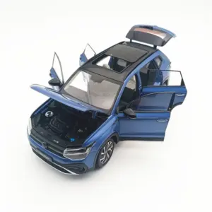 1:18 Blue SUV Diecast Model for Collectors 5 S85eb9605c9364e68ad4372c5e06615f1H