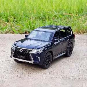 Black Diecast SUV Model 1/32 Scale 16 S867cb1541300451ab6ff0be4a90fea053