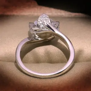Elegant Silver Zircon Cocktail Ring for Women 5 S86c08c4a3cdd49e2893663ccd369f65bC
