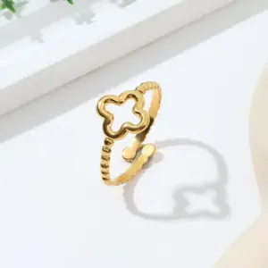 Gold Four-Leaf Clover Adjustable Ring for Women 7 S86c2f8e2a94a4ef292b99e96ad42f26dz
