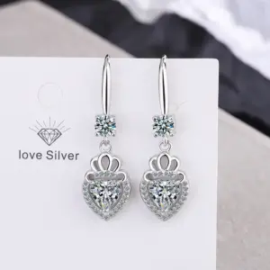 S86efe0eed79544498b9c7a9014bbd118B