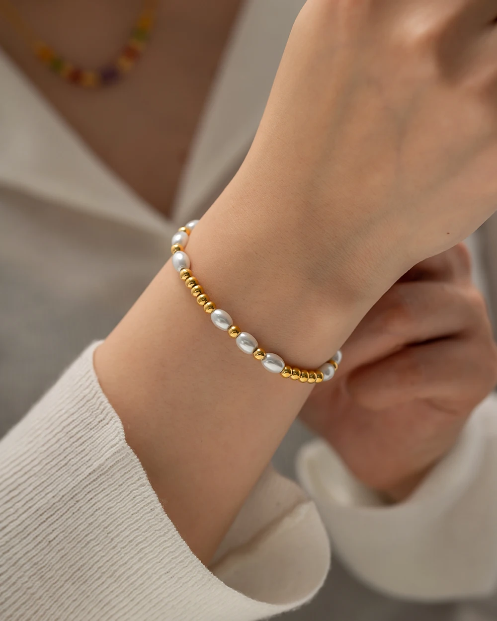 Elegant Stainless Steel White Pearl Bracelet 6 Elegant Stainless Steel White Pearl Bracelet - Image 6