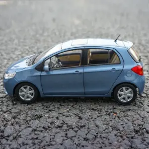 1:18 Metallic Blue Alloy Car Model 7 S8719f3d148ce41568a7f080478f0db3e4