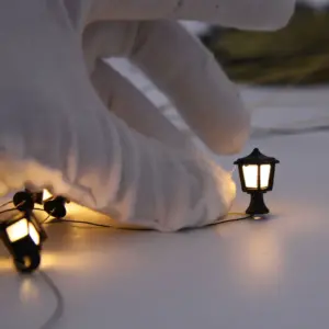 Miniature Lawn Lamp Set for Dioramas 11 S8723d75c0ed8481095111e9f3846cdb0e