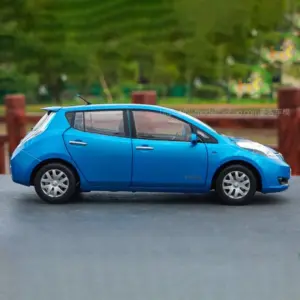 Blue Nissan E30 LEAF 1:18 Diecast Model 7 S872bfe0b3f9a4f6087ab80819f75ed1bc