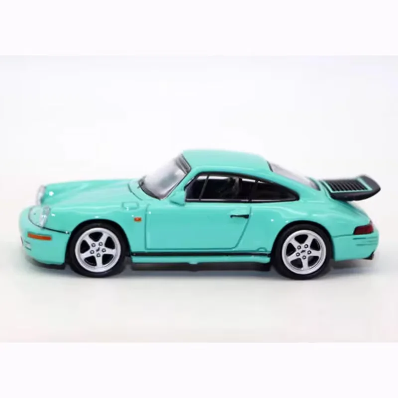 1/64 Scale RUF CTR1 1987 Diecast Model 4 1/64 Scale RUF CTR1 1987 Diecast Model - Image 4