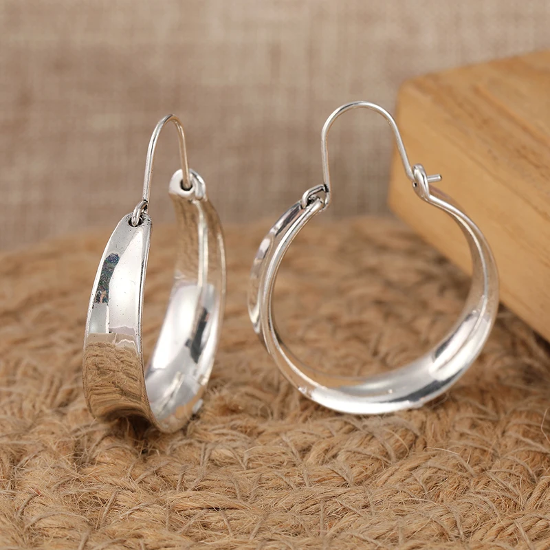 Vintage Silver Hoop Earrings for Women 5 Vintage Silver Hoop Earrings for Women - Image 5