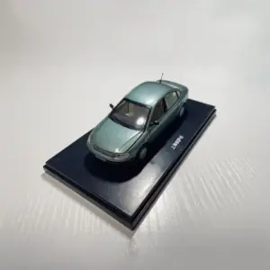 Volkswagen Passat B5 1:43 Diecast Model 10 S876ce72d6722470f864617a8b98b7d0a8