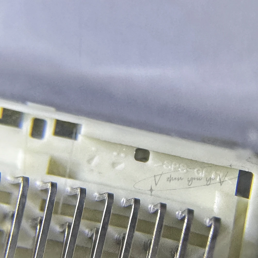 Automotive 24V Connectors Set (10 Pieces) 6 Automotive 24V Connectors Set (10 Pieces) - Image 6