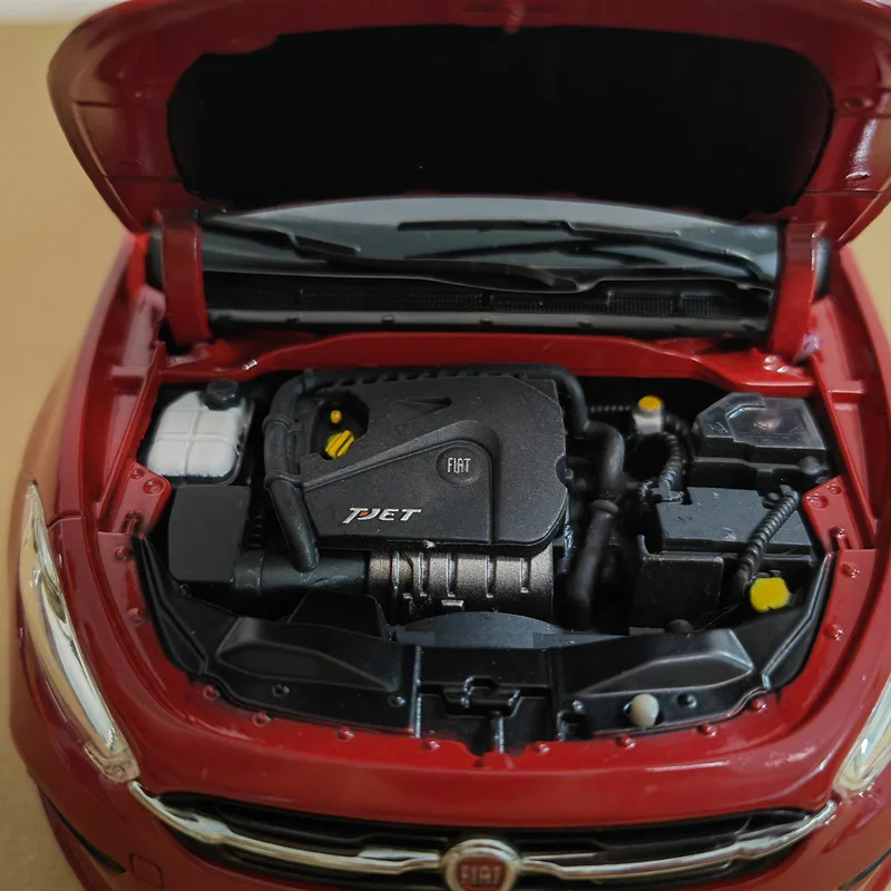 Vibrant Red Fiat Ottimo 1:18 Diecast Model 6 Vibrant Red Fiat Ottimo 1:18 Diecast Model - Image 6