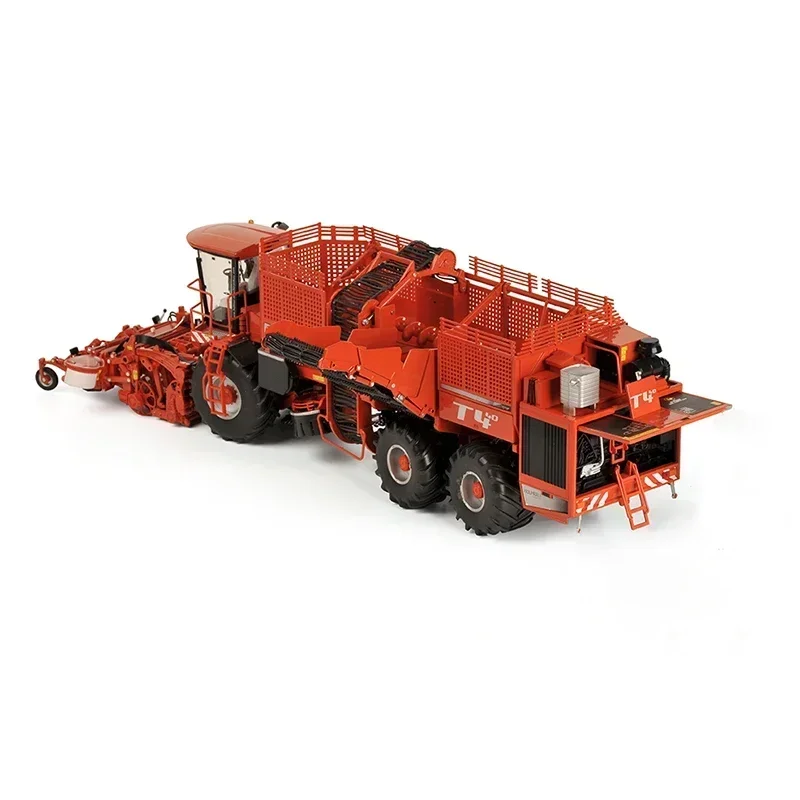 Realistic 1:32 Holmer T440 Beet Harvester Model 3 Realistic 1:32 Holmer T440 Beet Harvester Model - Image 3