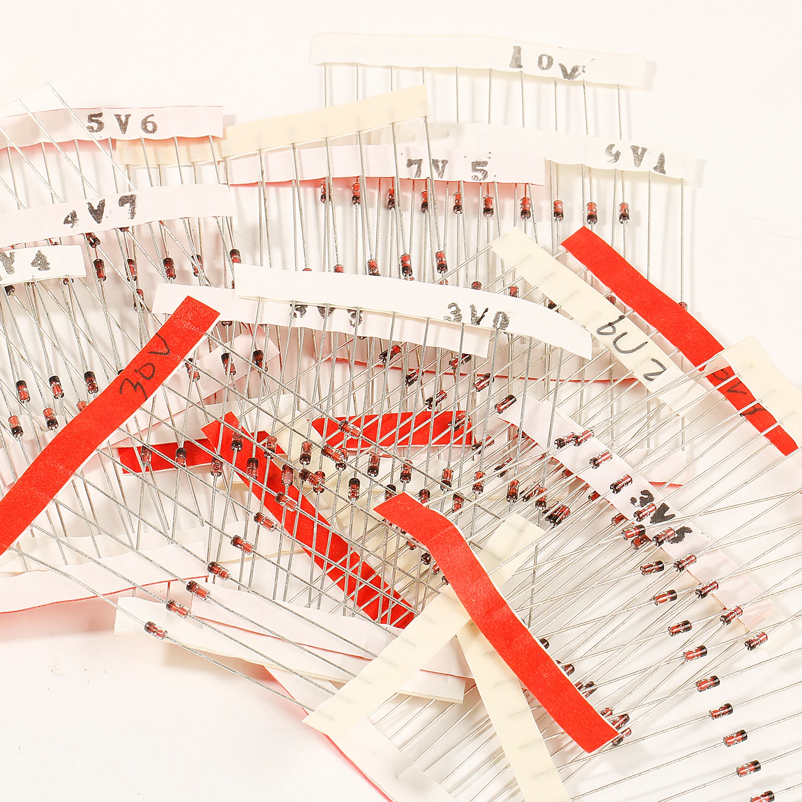 270-Piece Zener Diode Set for Circuits 4 270-Piece Zener Diode Set for Circuits - Image 4