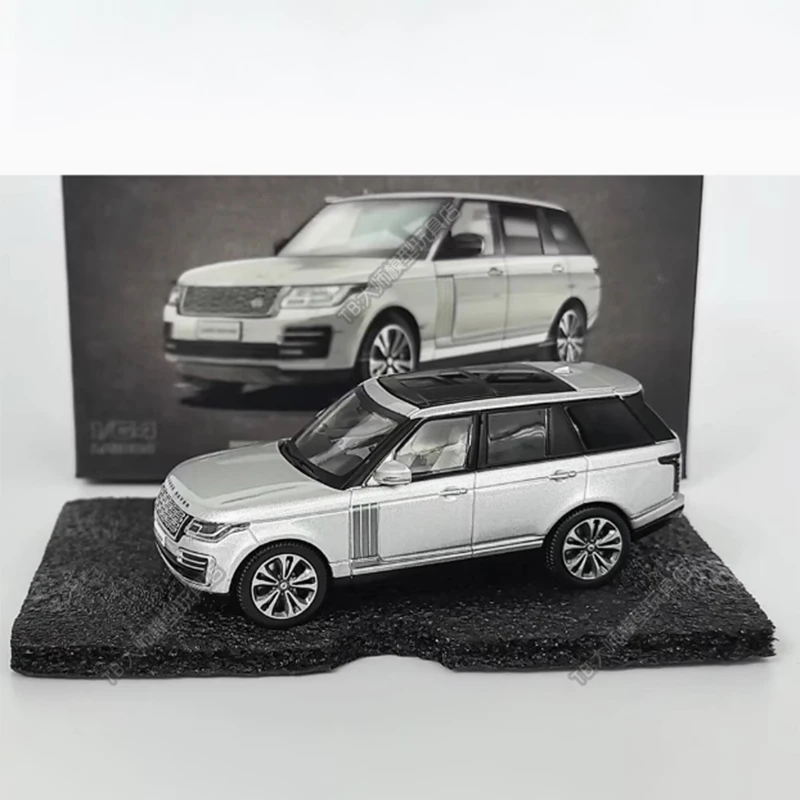 1:64 Scale Range Rover 2020 Alloy Model 2 1:64 Scale Range Rover 2020 Alloy Model - Image 2