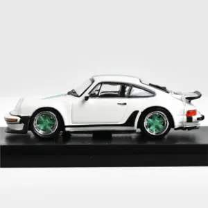 Vintage White and Green Diecast Car Model 10 S88ec65f57aa24ae9a35a8bd7850f9714s