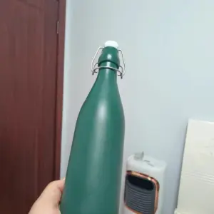 Elegant 500ml Green Glass Bottle 13 S88f5ecbfddd64af8a1798888cdaeab7bu