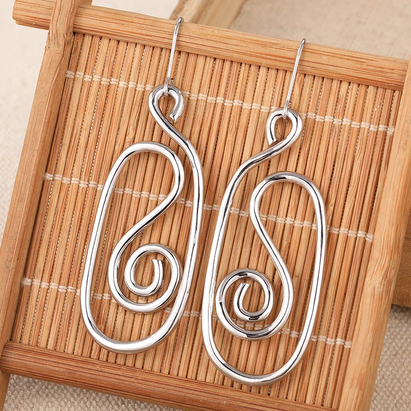 Vintage Silver Spiral Drop Earrings 3 Vintage Silver Spiral Drop Earrings - Image 3