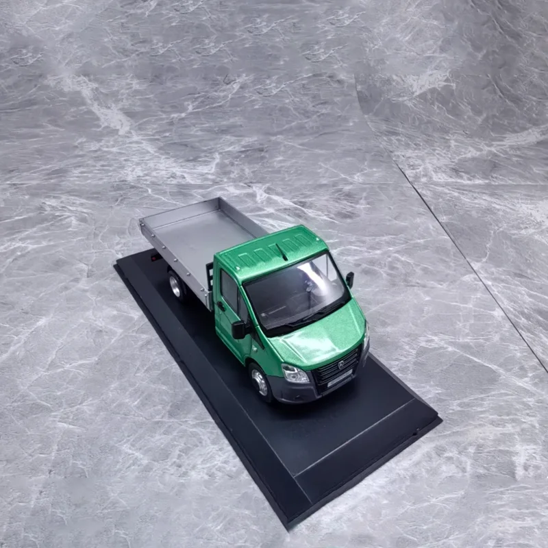 1/43 Lada NEXT Alloy Pickup Truck Model 5 1/43 Lada NEXT Alloy Pickup Truck Model - Image 5