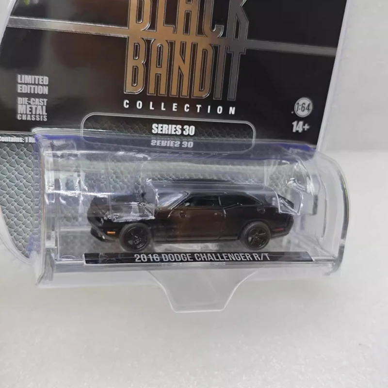 2016 Challenger R/T 1/64 Diecast Model 3 2016 Challenger R/T 1/64 Diecast Model - Image 3