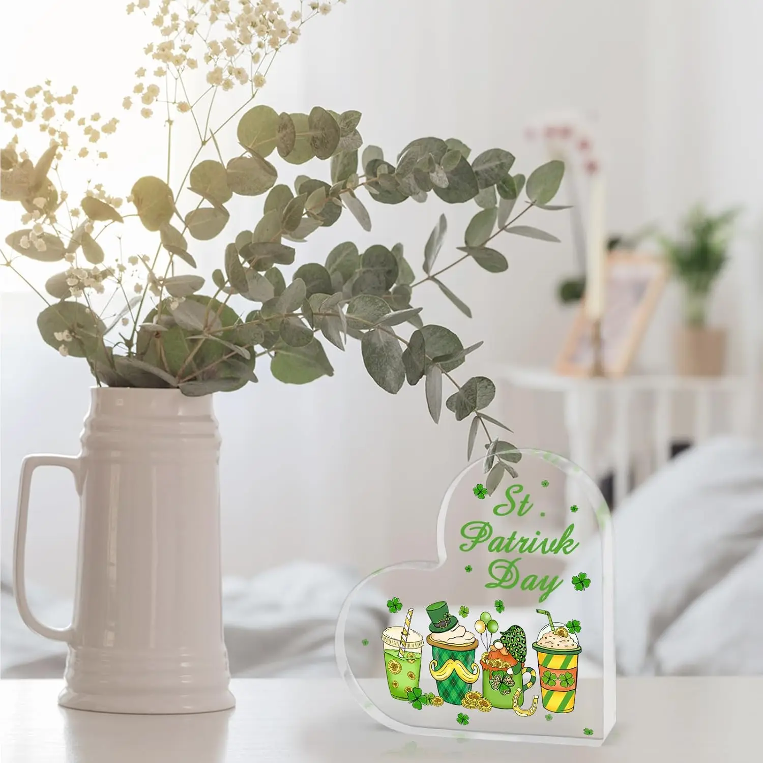 Vibrant Heart-Shaped St. Patrick’s Day Decor 3 Vibrant Heart-Shaped St. Patrick’s Day Decor - Image 3