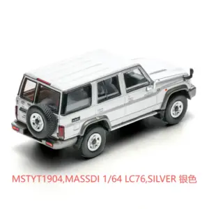 1/64 Scale Toyota Land Cruiser LC76 Model 9 S8a810cdf0add41c580df3a397849dc6eR