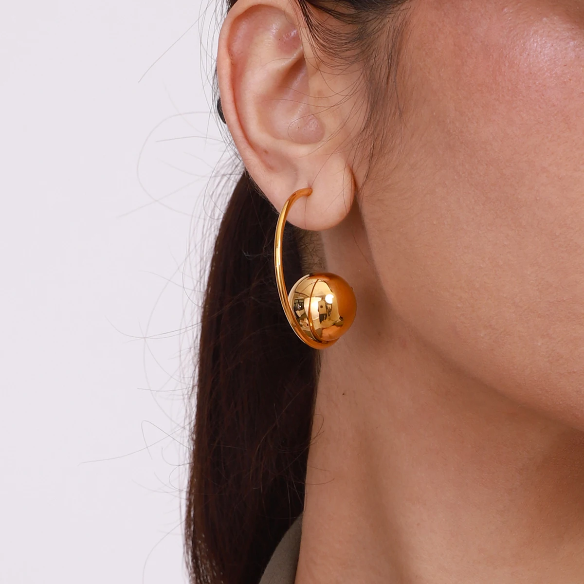 Stainless Steel Gold Hoop Earrings 45mm 2 Stainless Steel Gold Hoop Earrings 45mm - Image 2