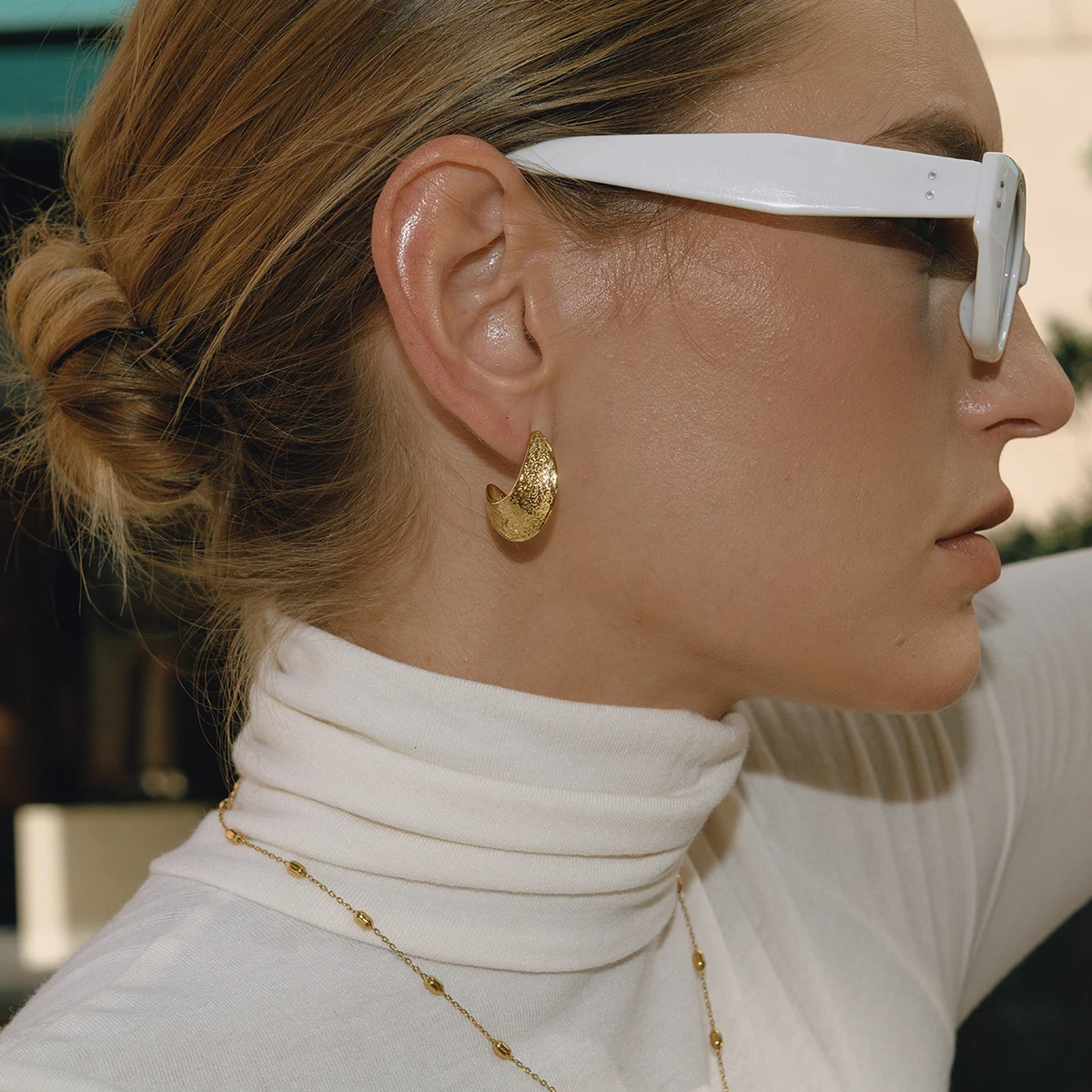 Stainless Steel Moon-Shaped Earrings 3 Stainless Steel Moon-Shaped Earrings - Image 3