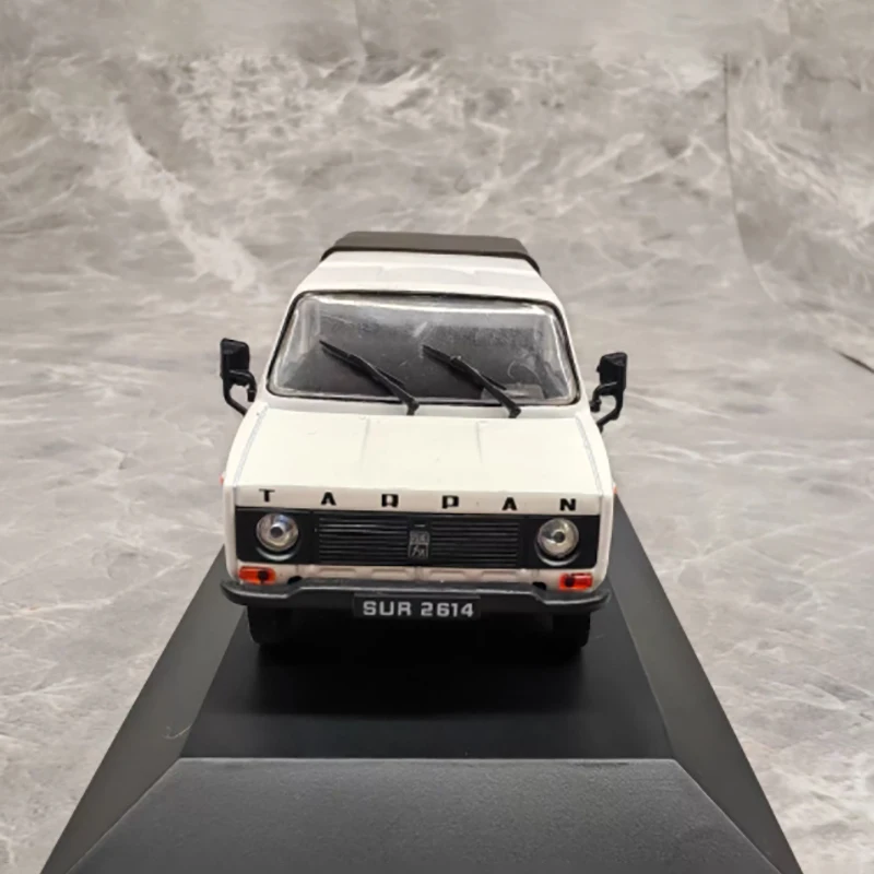 European TARPAN 237 1/43 Diecast Model 4 European TARPAN 237 1/43 Diecast Model - Image 4