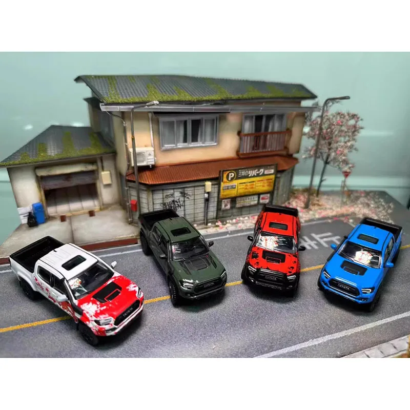 1:64 Scale Alloy Tacoma Model 2 1:64 Scale Alloy Tacoma Model - Image 2