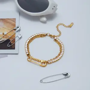 S8b956f2508944af099cdeb8b652a24bdo