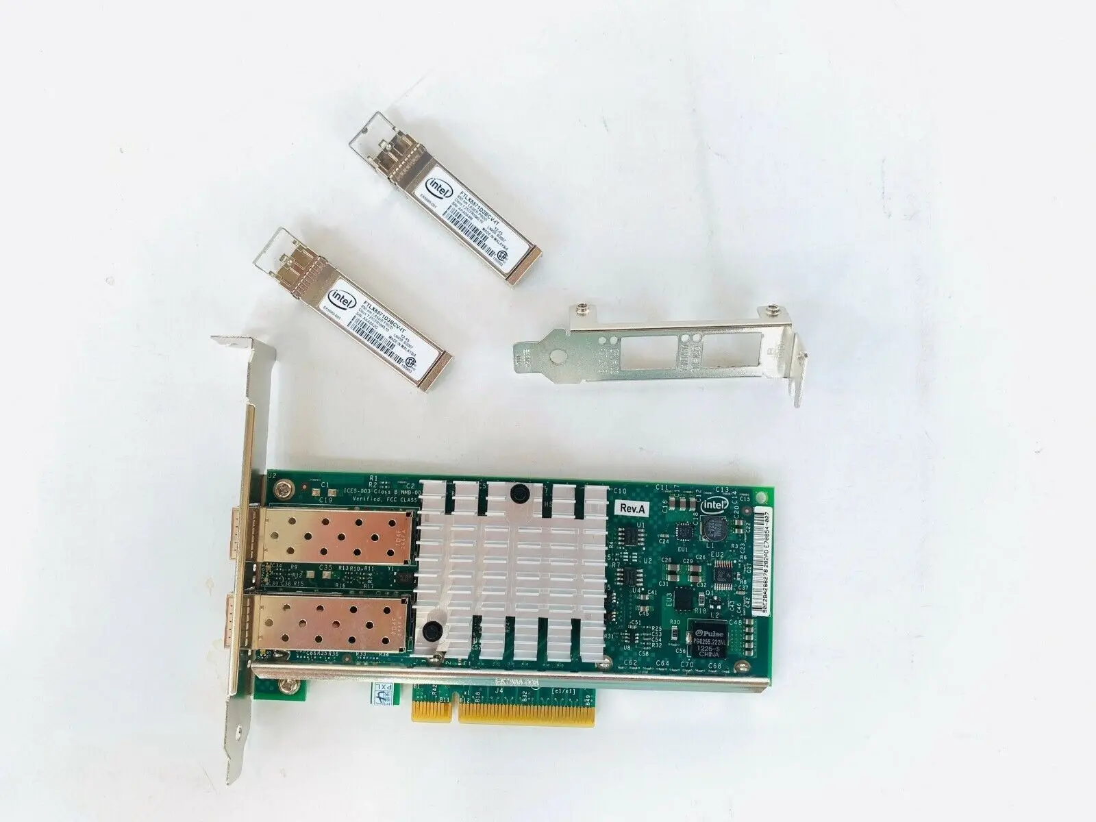 Hua Lai Jie X520-SR2 10G SFP+ Ethernet Adapter 1 Hua Lai Jie X520-SR2 10G SFP+ Ethernet Adapter