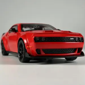 White Dodge Challenger Hellcat Red Eye Model 11 S8c57210aee32456e802808df8ab11ca29