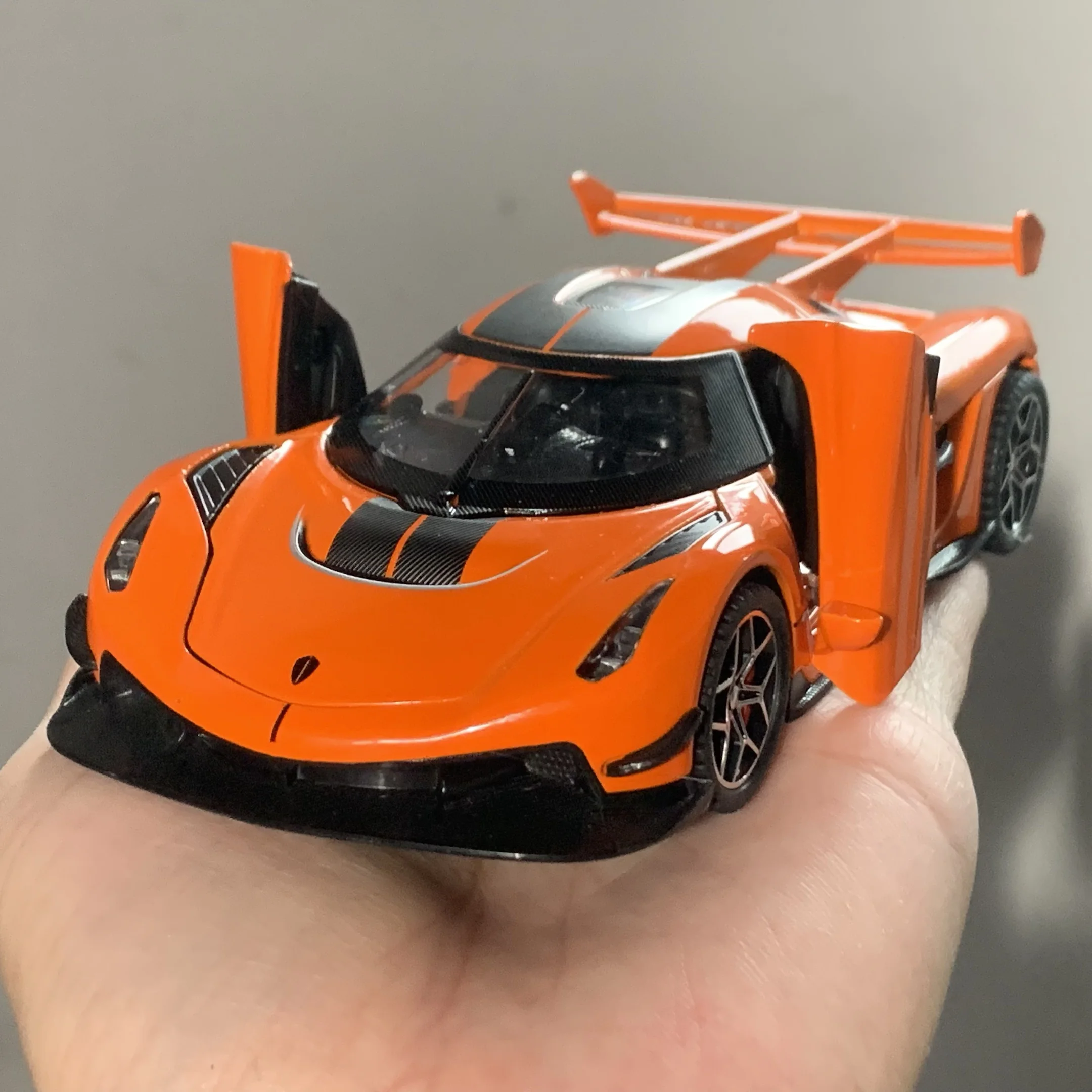 1:32 Jesko Super Sports Car Diecast Model 2 1:32 Jesko Super Sports Car Diecast Model - Image 2