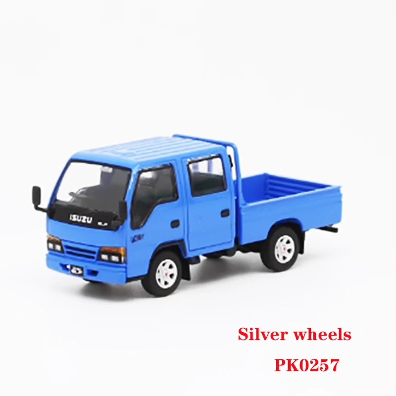 Blue Isuzu ELF Diecast Model 1:64 Scale 5 Blue Isuzu ELF Diecast Model 1:64 Scale - Image 5