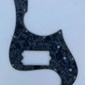 Mother of Pearl Pickguard for D Custom Bass 11 S8d8f3187a444471ba16e91baf4fcb8308