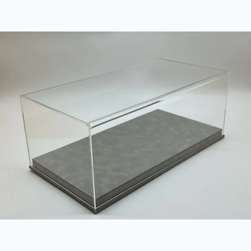 Vintage 1:18 Scale Diecast Car Model Display 3 Vintage 1:18 Scale Diecast Car Model Display - Image 3