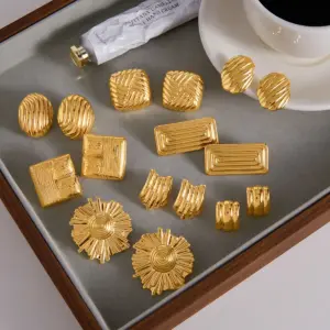 Stainless Steel Geometric Stud Earrings for Women 11 S8e3a38cb9d74448f83df741d1d1a91a0v