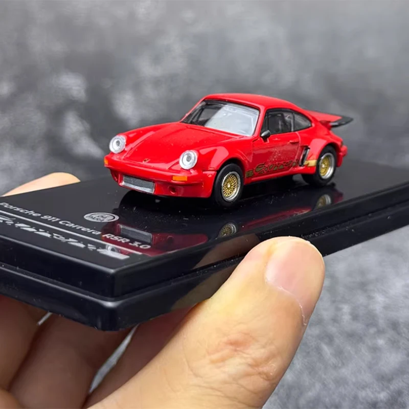 1974 Porsche Carrera RSR 3.0 Diecast Model 4 1974 Porsche Carrera RSR 3.0 Diecast Model - Image 4