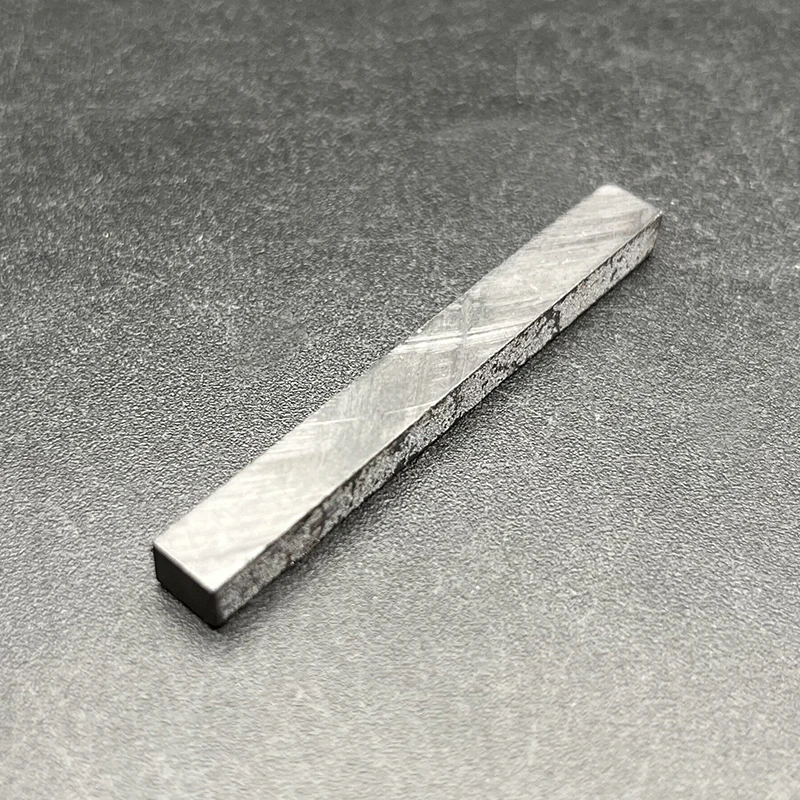 Ferrite Magnet Set for Guitar Pickups 4 Ferrite Magnet Set for Guitar Pickups - Image 4