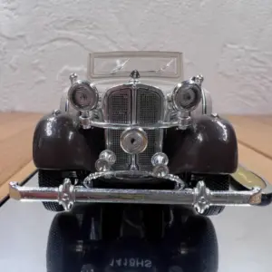 Vintage 1937 Maybach SW38 Convertible Model 10 S8ea5fec404584b5098c2f3a3d97cac19H