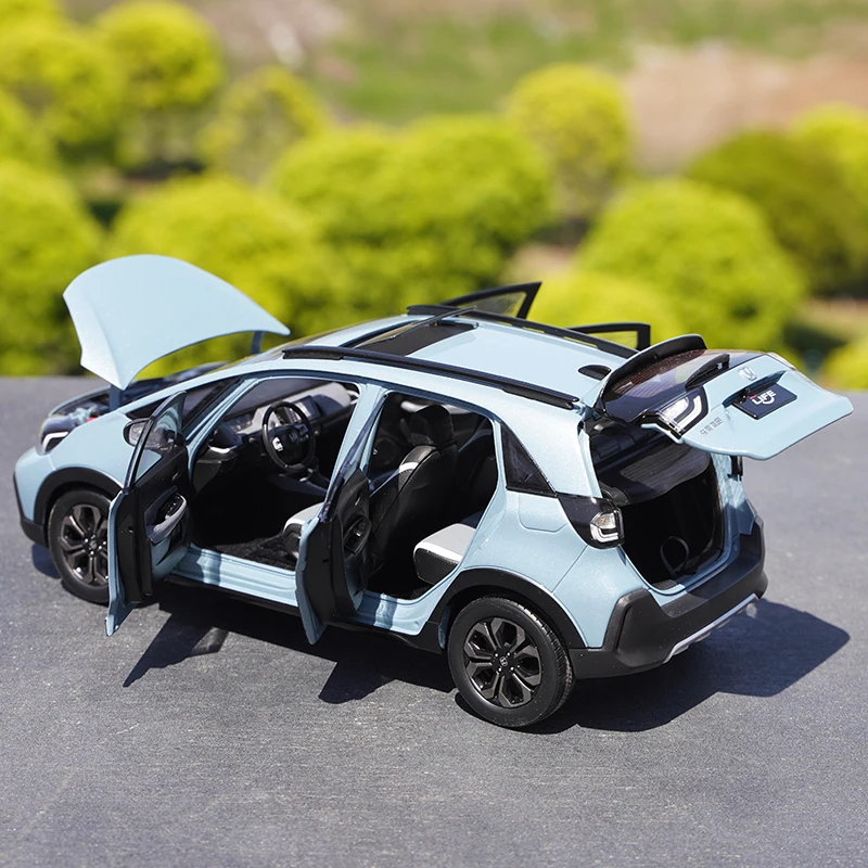 Hyundai Life 1:18 Scale Diecast Model Car 3 Hyundai Life 1:18 Scale Diecast Model Car - Image 3