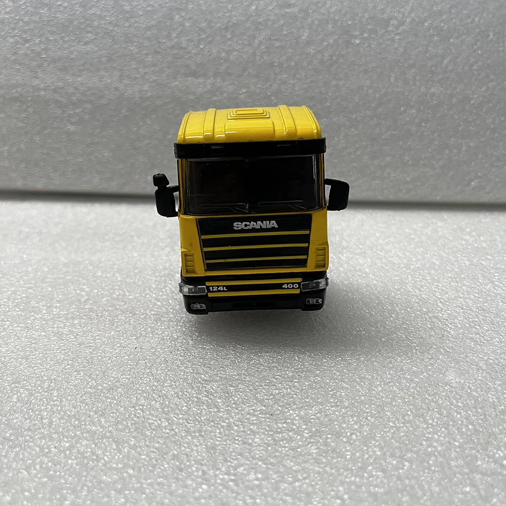 Flawed 1:43 Scale Die-Cast Yellow Truck Model 2 Flawed 1:43 Scale Die-Cast Yellow Truck Model - Image 2