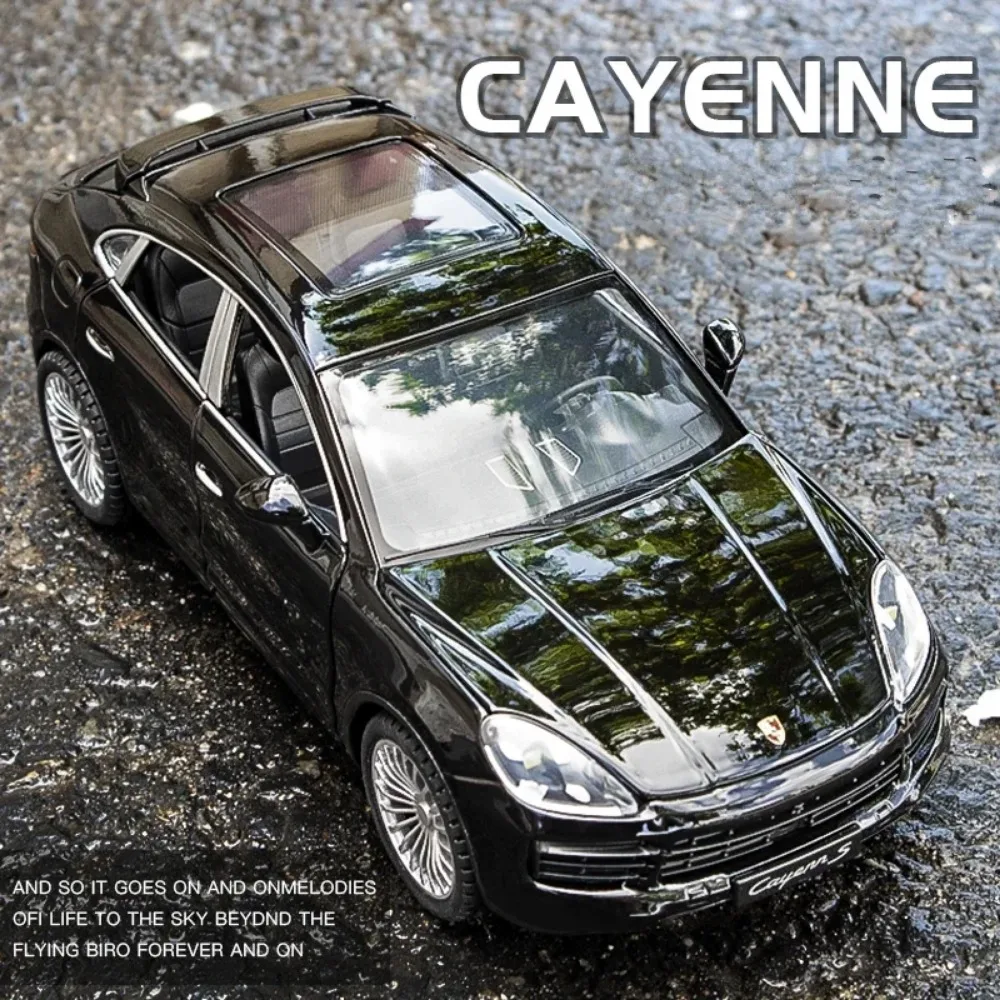 White 1:24 Porsche Cayenne Turbo S Diecast Model 6 White 1:24 Porsche Cayenne Turbo S Diecast Model - Image 6