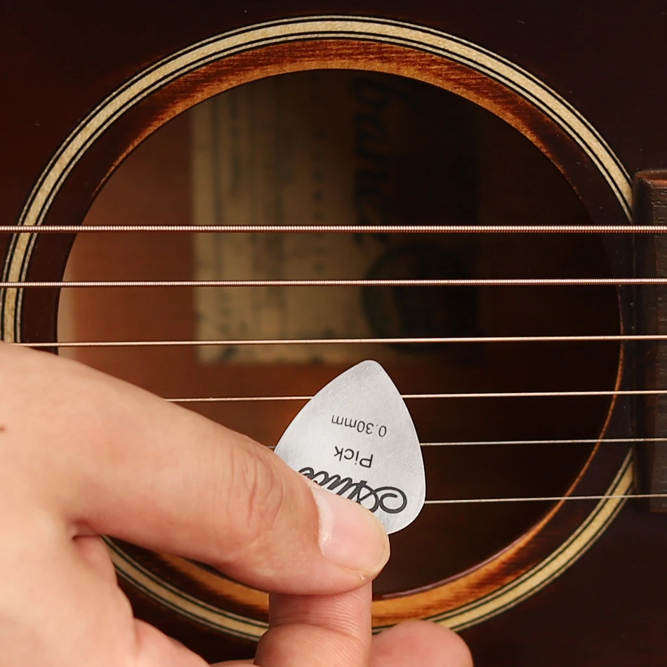 Stainless Steel Heart Guitar Picks Set of 100 6 Stainless Steel Heart Guitar Picks Set of 100 - Image 6