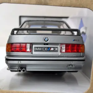 1:18 BMW M3 E30 Alpina B6 Model Car 11 S90182a3347cd41d195a5e84a4f3ca729N