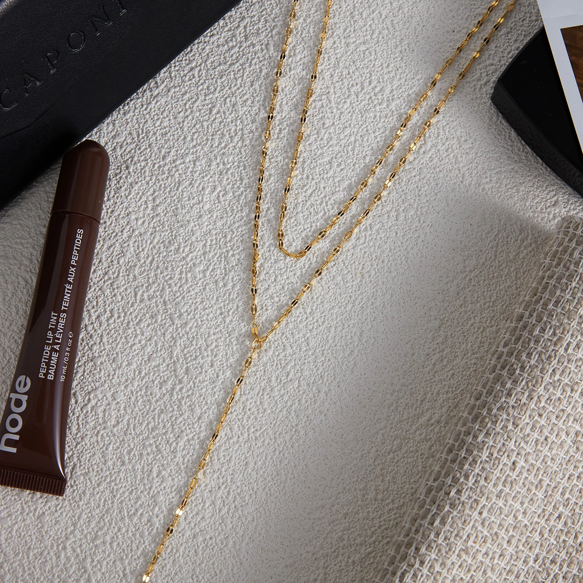 Minimalist Gold Stainless Steel Necklace JDN0307005 5 Minimalist Gold Stainless Steel Necklace JDN0307005 - Image 5