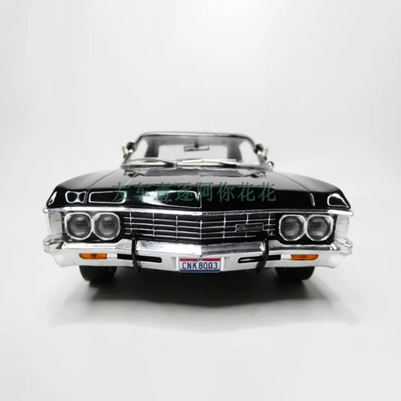 1967 Chevrolet Impala Scale Model 1:24 4 1967 Chevrolet Impala Scale Model 1:24 - Image 4