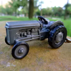 Diecast TEA 20 Tractor Collectible Model